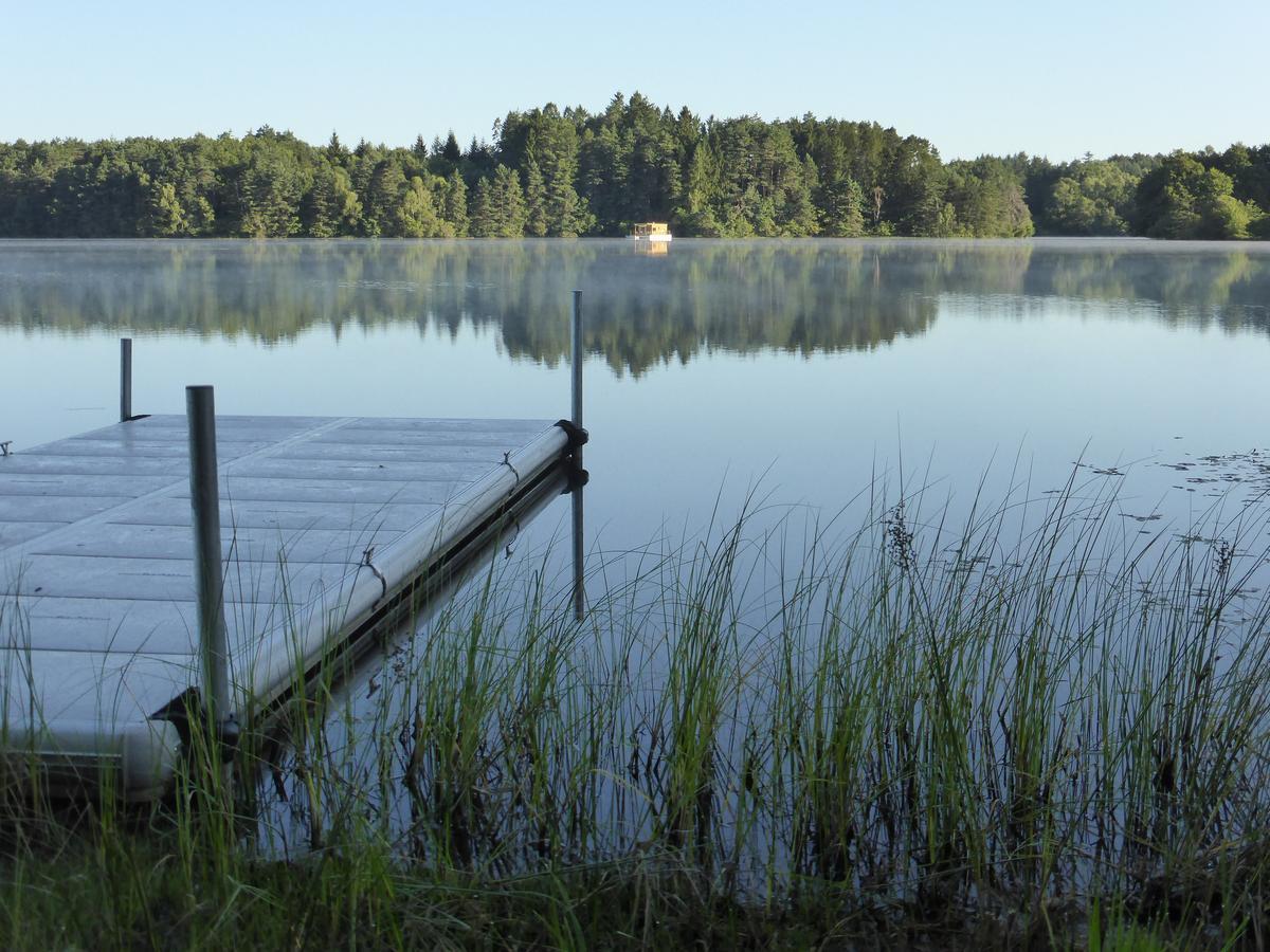 Les Etangs De Taysse 호텔 Espagnac 외부 사진